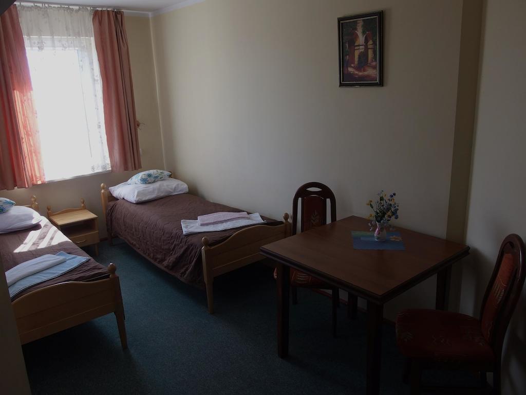 Villa Eden & Restaurant Ełk Oda fotoğraf