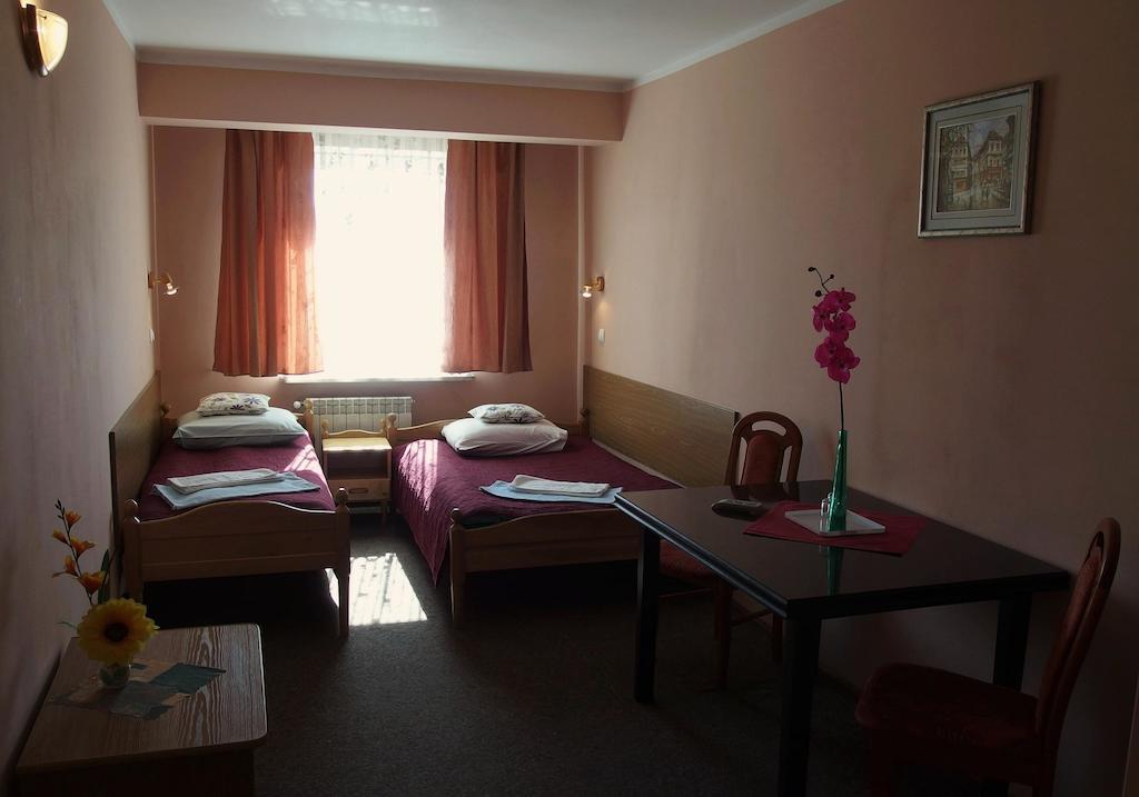 Villa Eden & Restaurant Ełk Oda fotoğraf