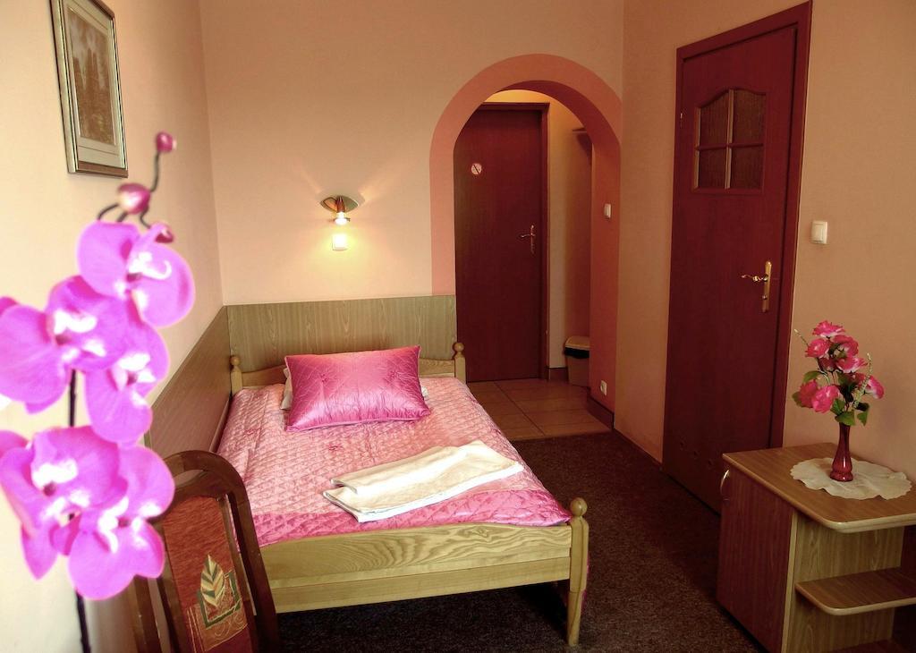 Villa Eden & Restaurant Ełk Oda fotoğraf